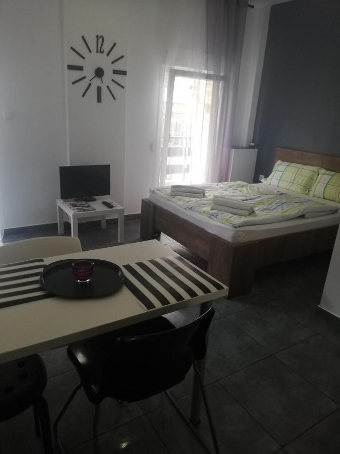 Apartment By The Sea,Neoi Epivates Beach, Thessaloniki Néoi Epivátai Exterior foto